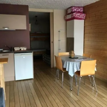 Apartment Studio Cauterets, 1 Piece, 4 Personnes - Fr-1-234-229 *